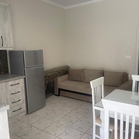 Sunflower Apartments Sarandë Eksteriør billede