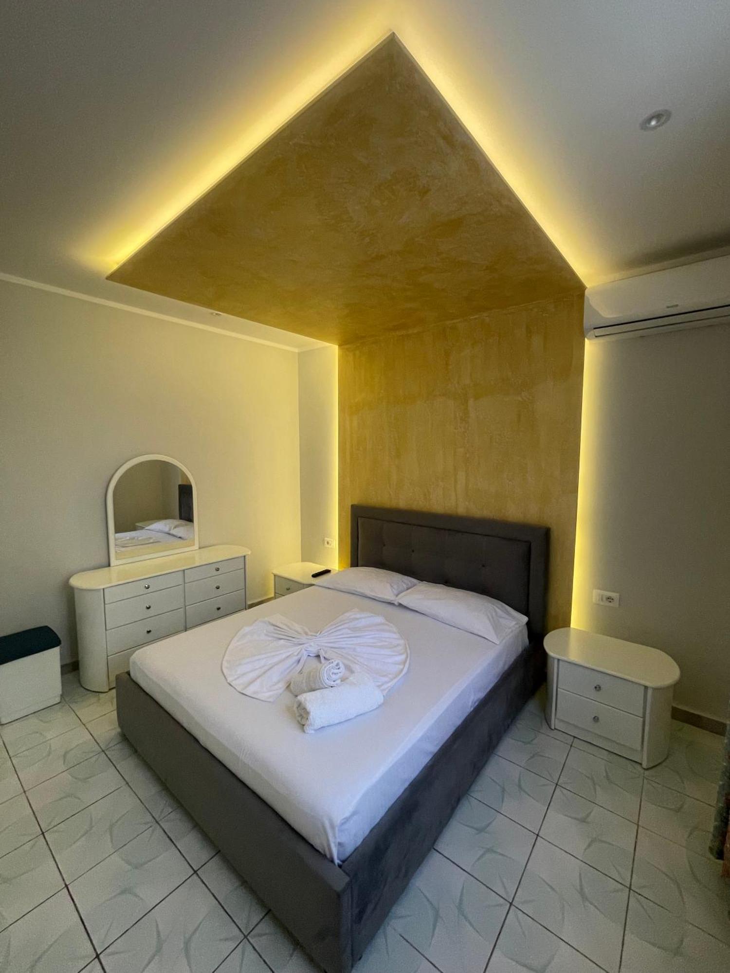 Sunflower Apartments Sarandë Eksteriør billede